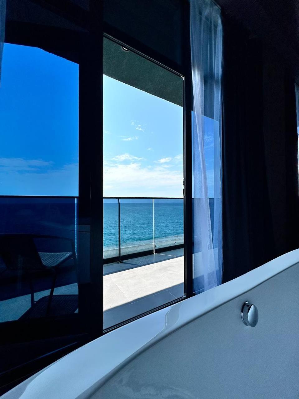 Hotel Black Sea Kobuleti Kültér fotó