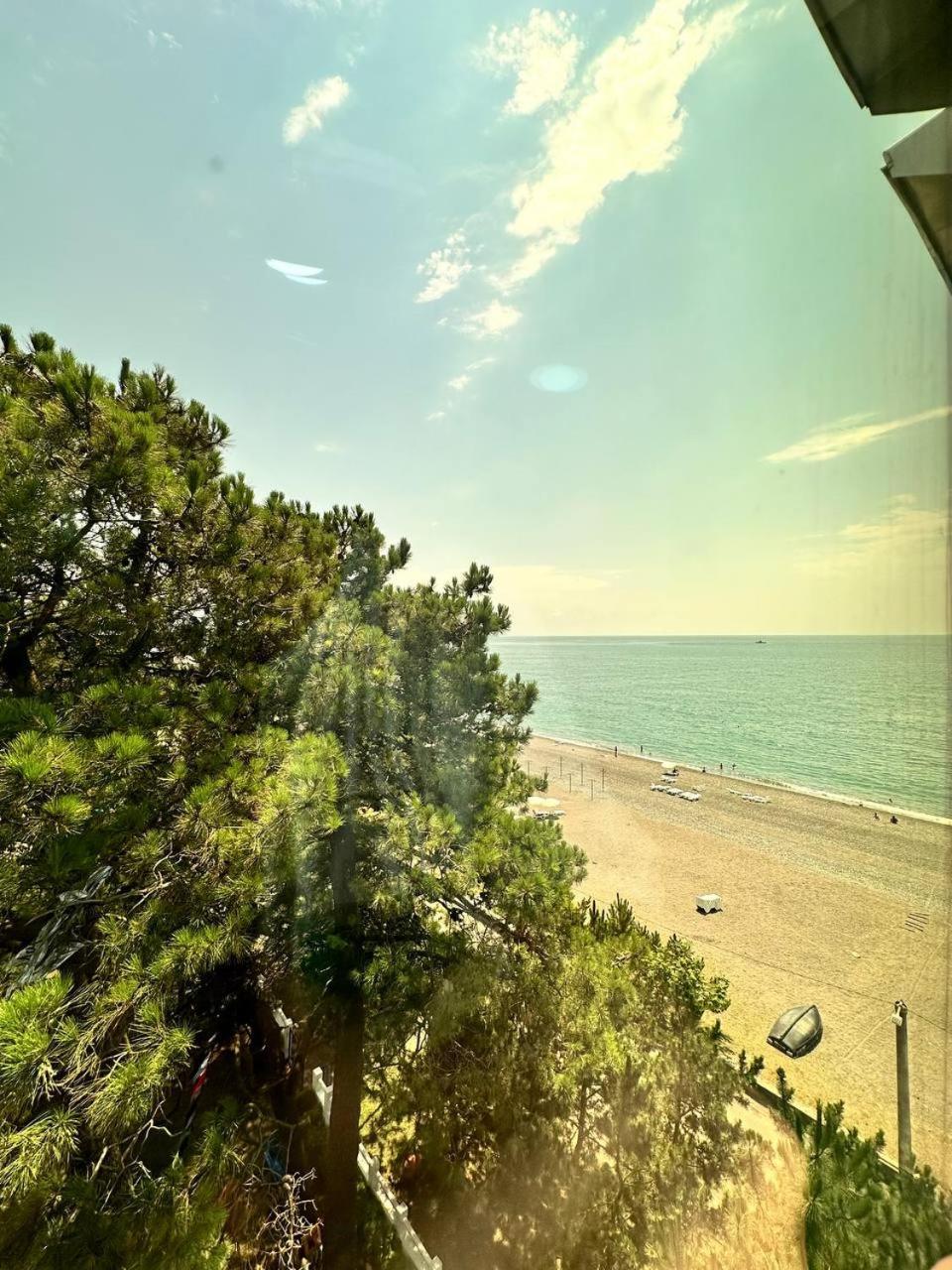 Hotel Black Sea Kobuleti Kültér fotó
