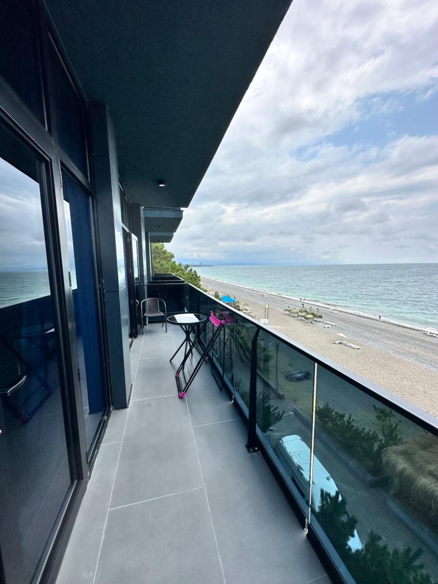 Hotel Black Sea Kobuleti Kültér fotó
